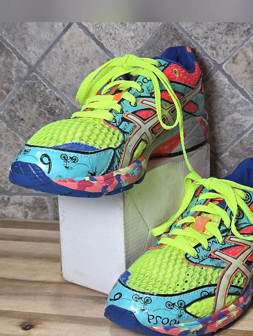 ASICS Mens T113N Gel Nposa Tri 6' Neon Multi Tri Running Shoes Sneakers Size 8.5